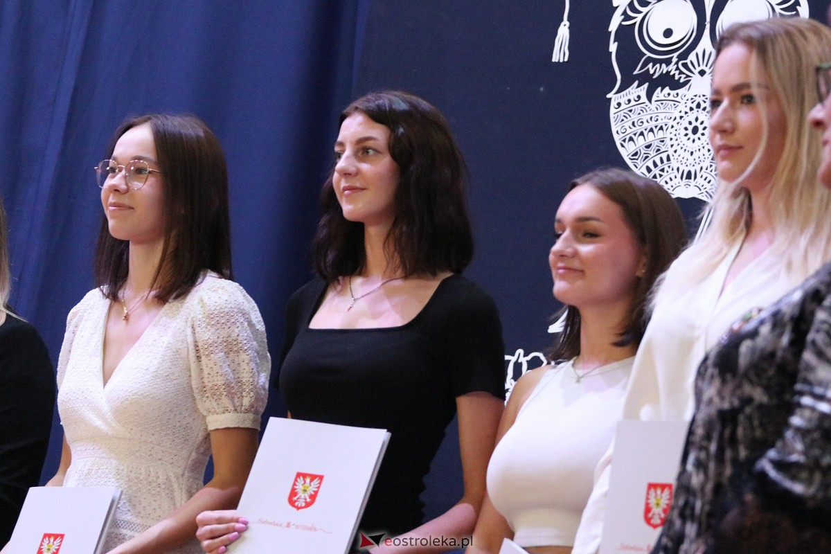 Samorządowa Gala Uczniowska 2023 [14.09.2023] - zdjęcie #60 - eOstroleka.pl