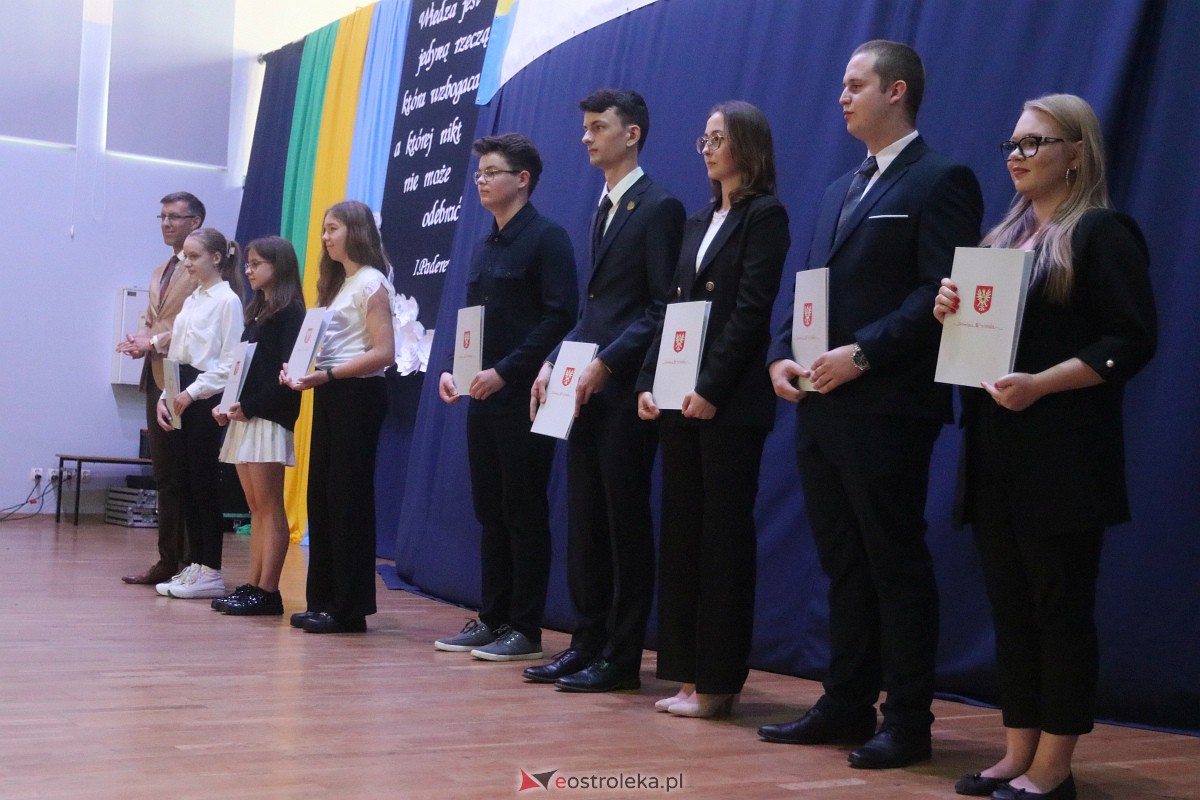 Samorządowa Gala Uczniowska 2023 [14.09.2023] - zdjęcie #157 - eOstroleka.pl