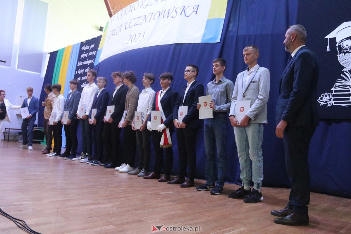 Samorządowa Gala Uczniowska 2023 [14.09.2023] - zdjęcie #143 - eOstroleka.pl
