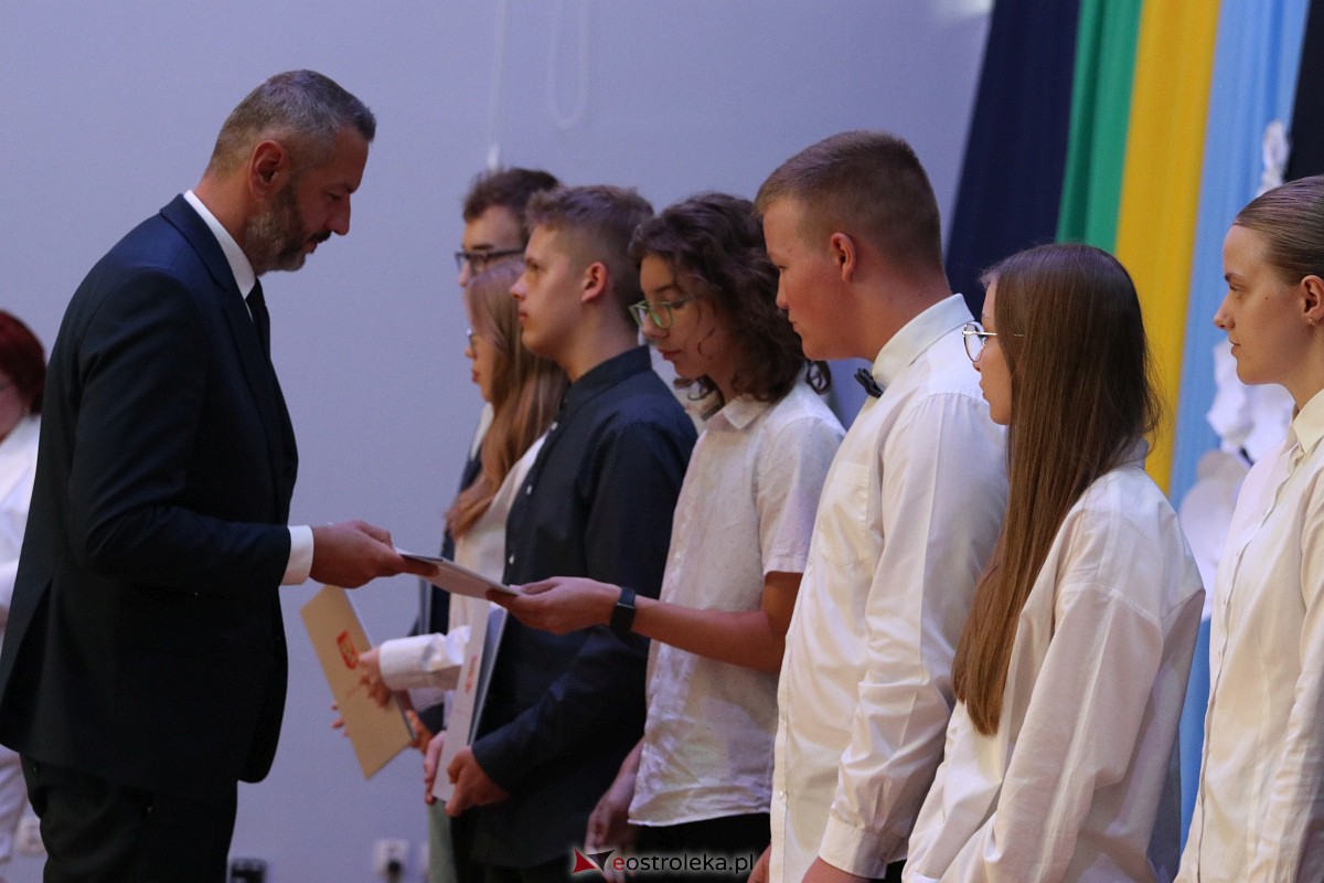 Samorządowa Gala Uczniowska 2023 [14.09.2023] - zdjęcie #52 - eOstroleka.pl