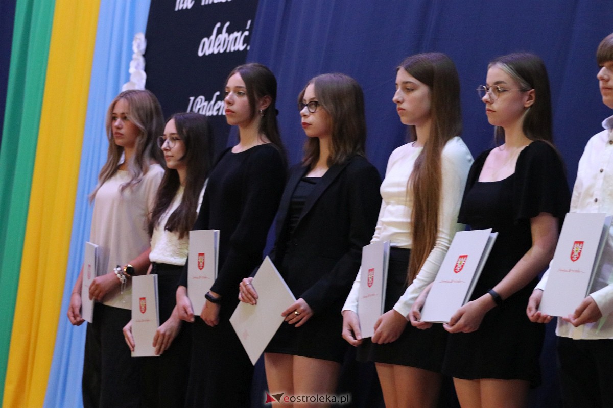 Samorządowa Gala Uczniowska 2023 [14.09.2023] - zdjęcie #4 - eOstroleka.pl