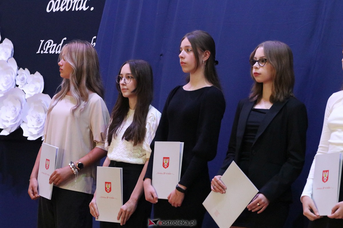 Samorządowa Gala Uczniowska 2023 [14.09.2023] - zdjęcie #139 - eOstroleka.pl