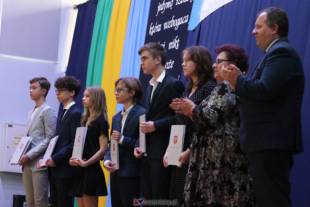 Samorządowa Gala Uczniowska 2023 [14.09.2023] - zdjęcie #119 - eOstroleka.pl
