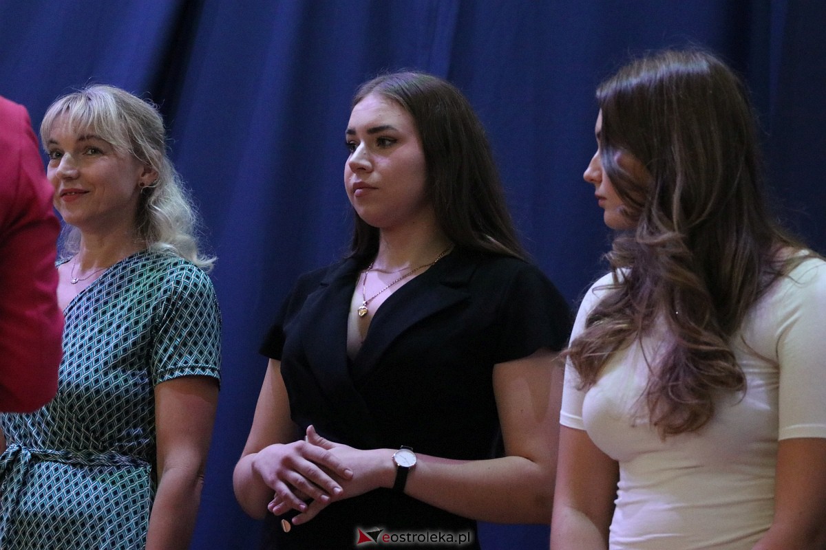 Samorządowa Gala Uczniowska 2023 [14.09.2023] - zdjęcie #74 - eOstroleka.pl