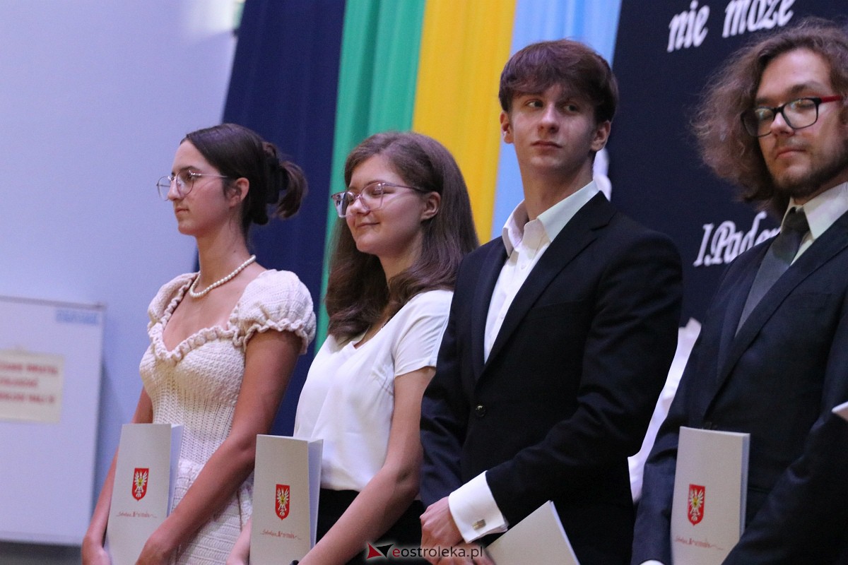 Samorządowa Gala Uczniowska 2023 [14.09.2023] - zdjęcie #68 - eOstroleka.pl