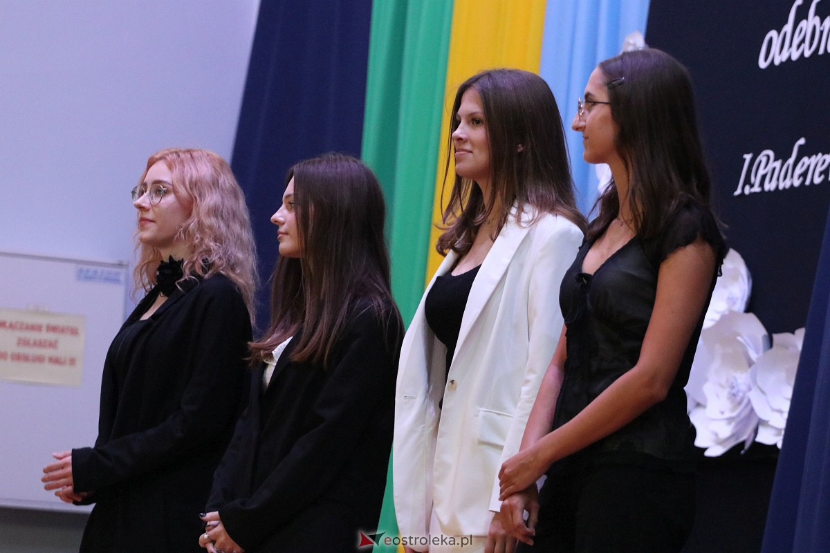 Samorządowa Gala Uczniowska 2023 [14.09.2023] - zdjęcie #57 - eOstroleka.pl