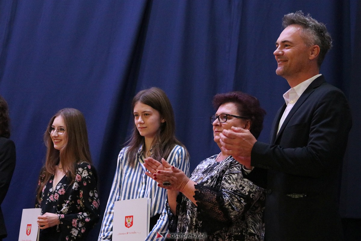 Samorządowa Gala Uczniowska 2023 [14.09.2023] - zdjęcie #9 - eOstroleka.pl