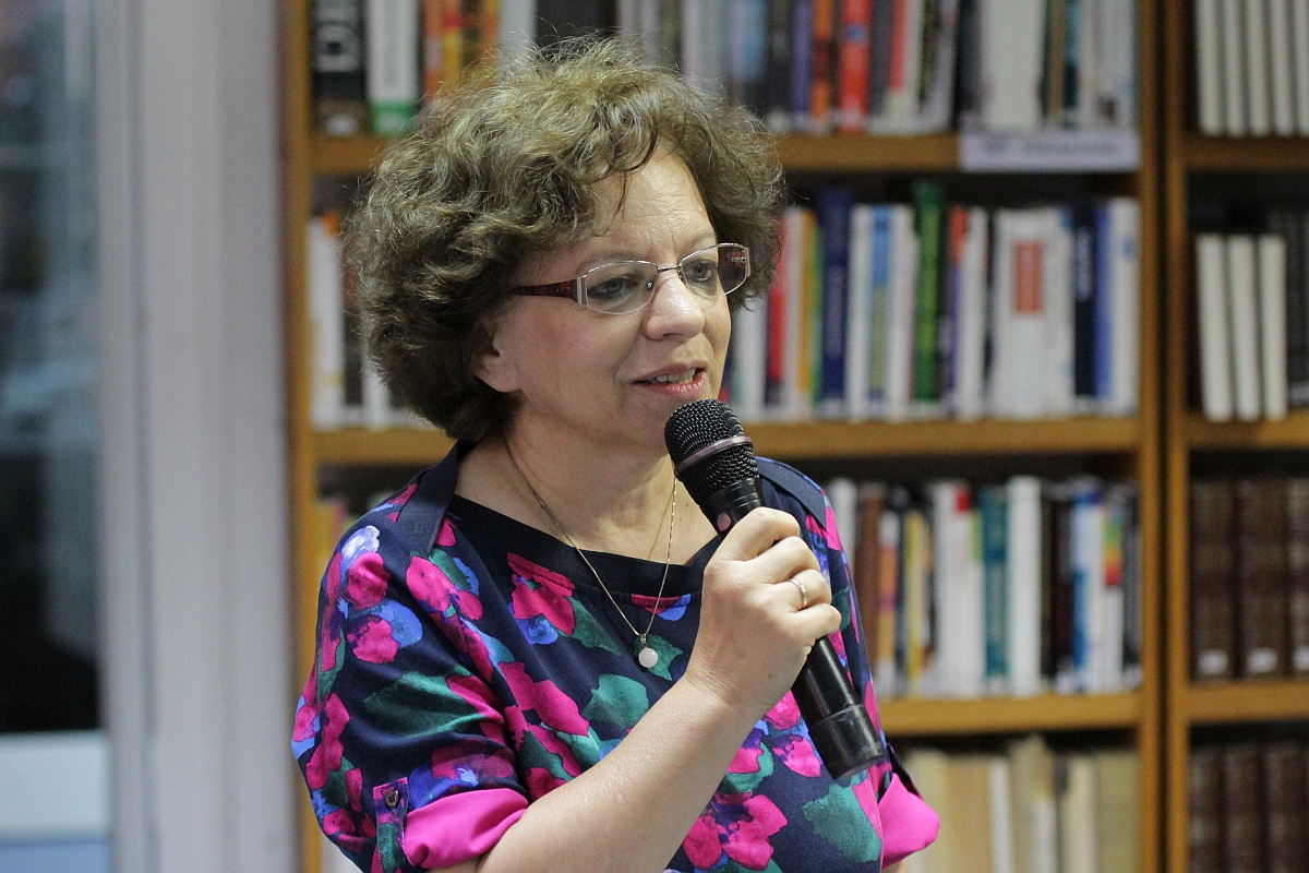 Spotkanie autorskie z Krzysztofem Bieleckim w ostrołęckiej bibliotece [14.09.2023] - zdjęcie #22 - eOstroleka.pl