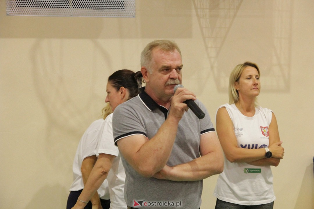 XVIII Szkolny Turniej Piłki Siatkowej im. Arkadiusza Gołasia [15.09.2023] - zdjęcie #21 - eOstroleka.pl