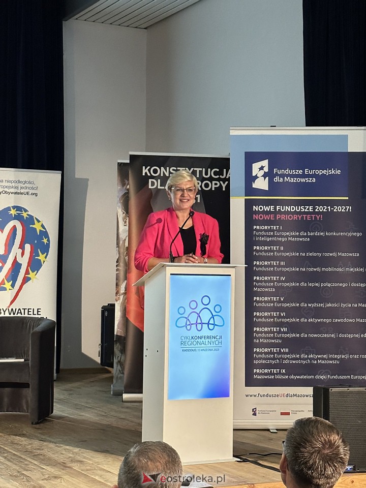 Konferencja w Kadzidle: Fundusze europejskie szansą dla subregionu ostrołęckiego [15.09.2023] - zdjęcie #25 - eOstroleka.pl