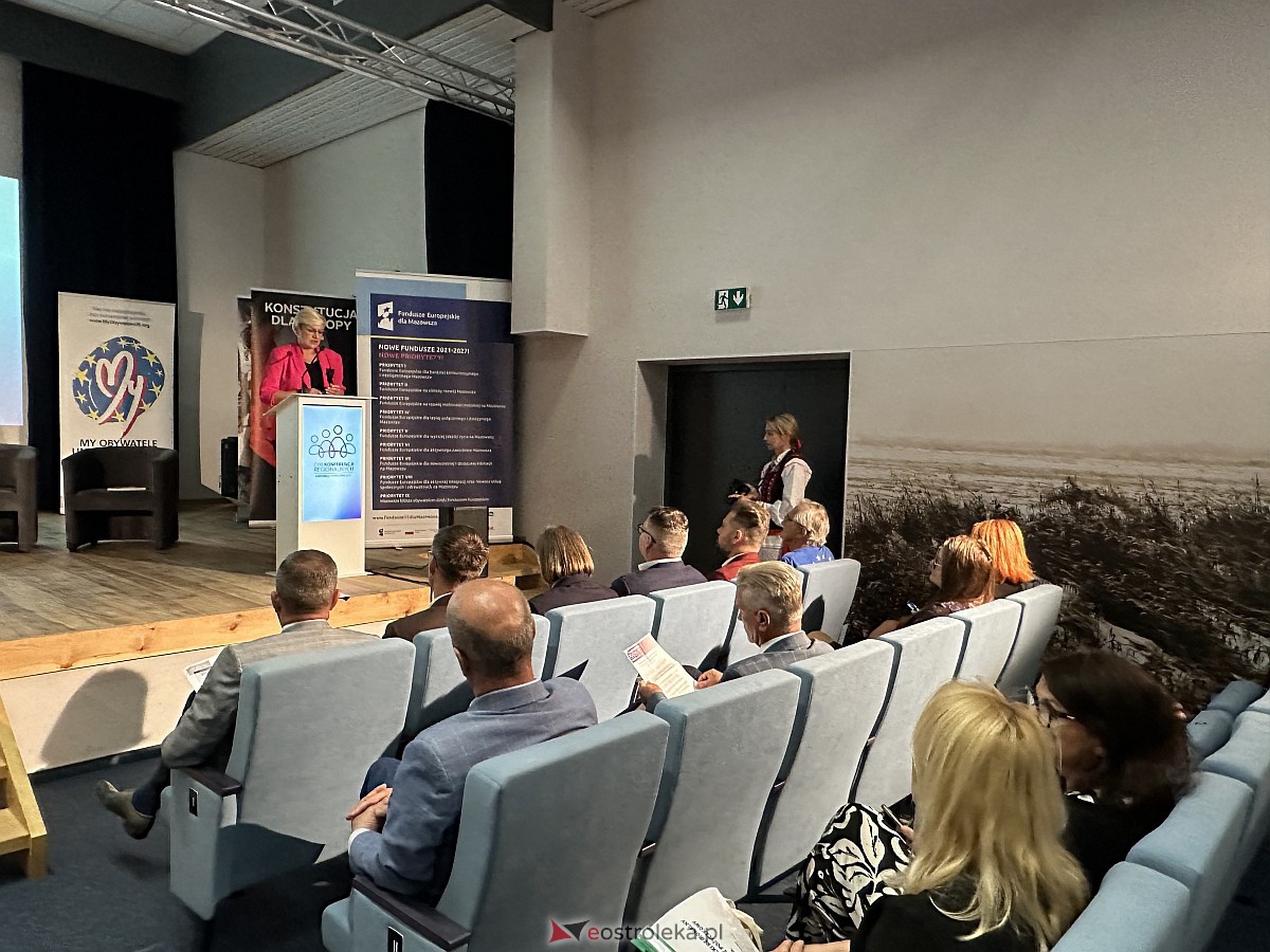 Konferencja w Kadzidle: Fundusze europejskie szansą dla subregionu ostrołęckiego [15.09.2023] - zdjęcie #24 - eOstroleka.pl