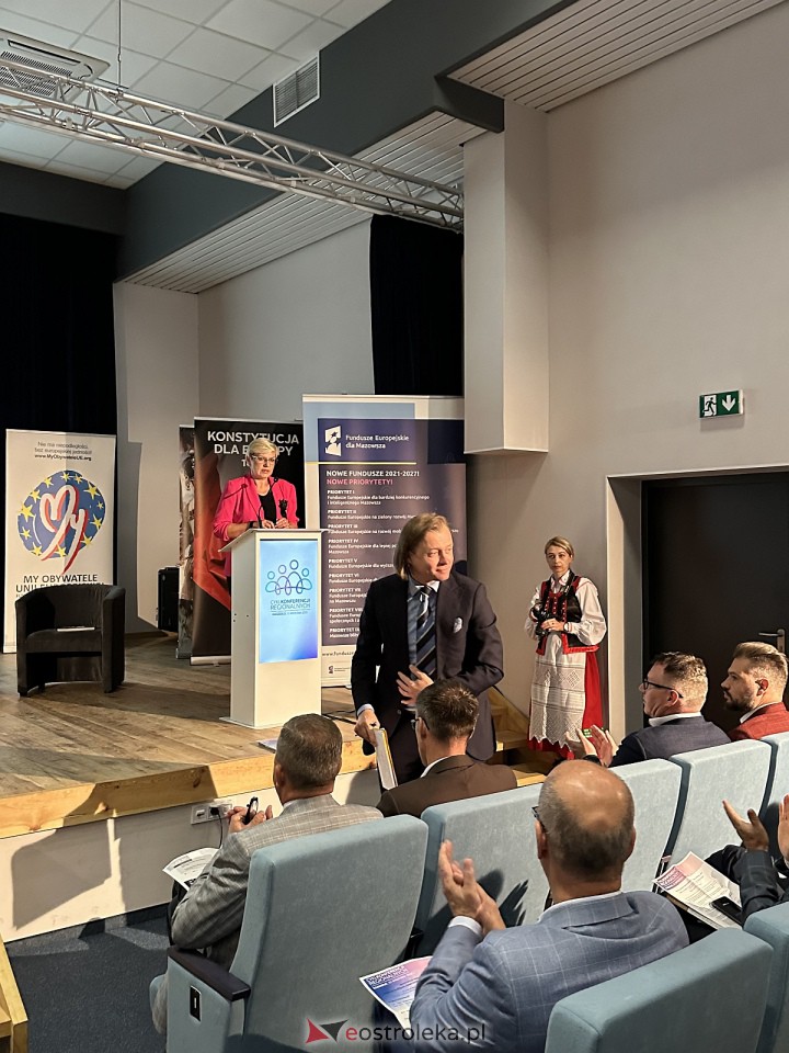 Konferencja w Kadzidle: Fundusze europejskie szansą dla subregionu ostrołęckiego [15.09.2023] - zdjęcie #20 - eOstroleka.pl