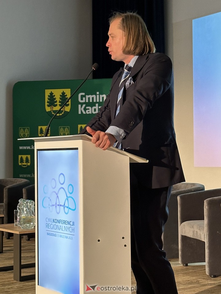 Konferencja w Kadzidle: Fundusze europejskie szansą dla subregionu ostrołęckiego [15.09.2023] - zdjęcie #9 - eOstroleka.pl