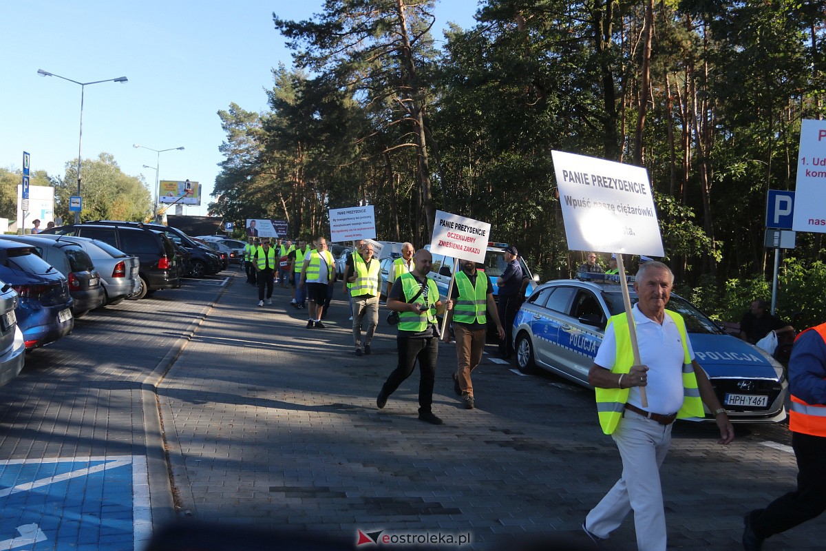 Protest transportowców w Ostrołęce [15.09.2023] - zdjęcie #40 - eOstroleka.pl