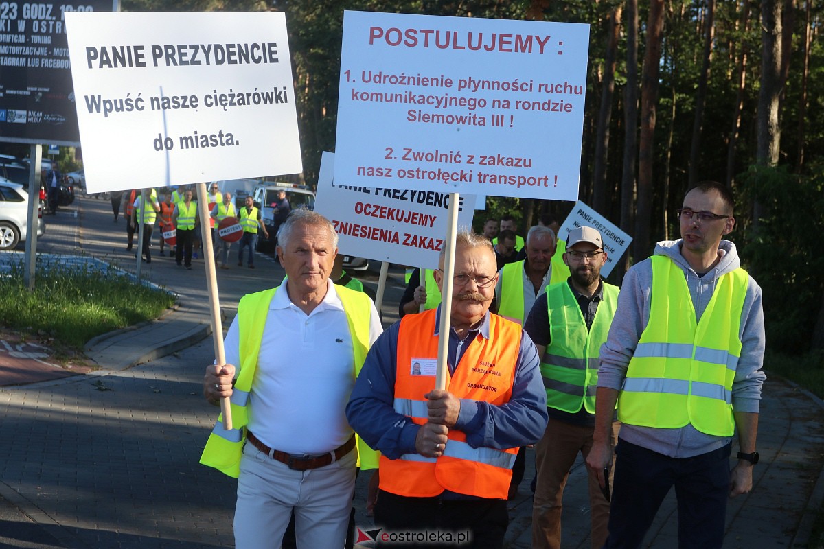 Protest transportowców w Ostrołęce [15.09.2023] - zdjęcie #39 - eOstroleka.pl