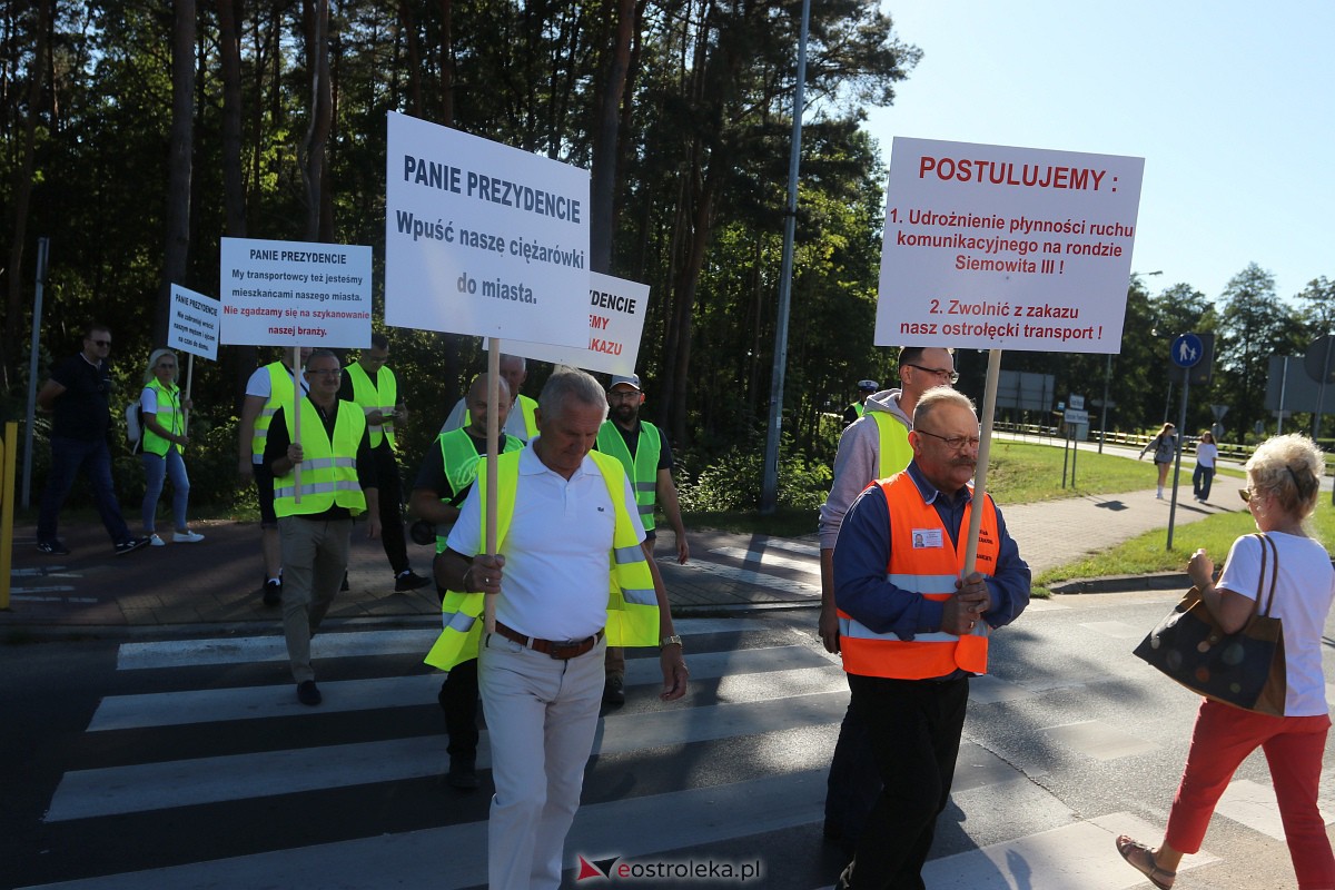Protest transportowców w Ostrołęce [15.09.2023] - zdjęcie #34 - eOstroleka.pl