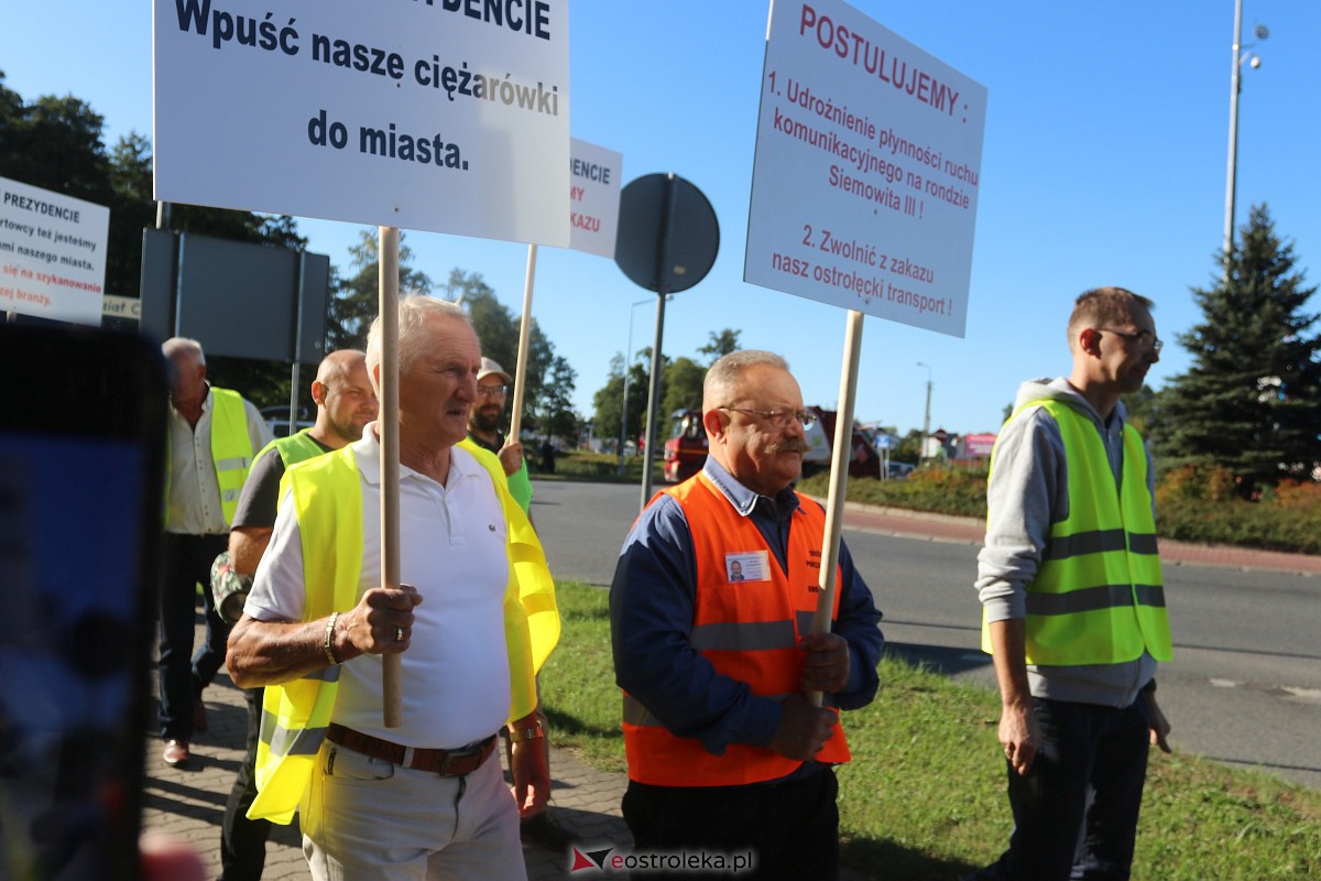 Protest transportowców w Ostrołęce [15.09.2023] - zdjęcie #55 - eOstroleka.pl