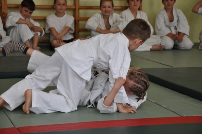 Najmłodsi Gladiatorzy walczyli o medale - zdjęcie #18 - eOstroleka.pl