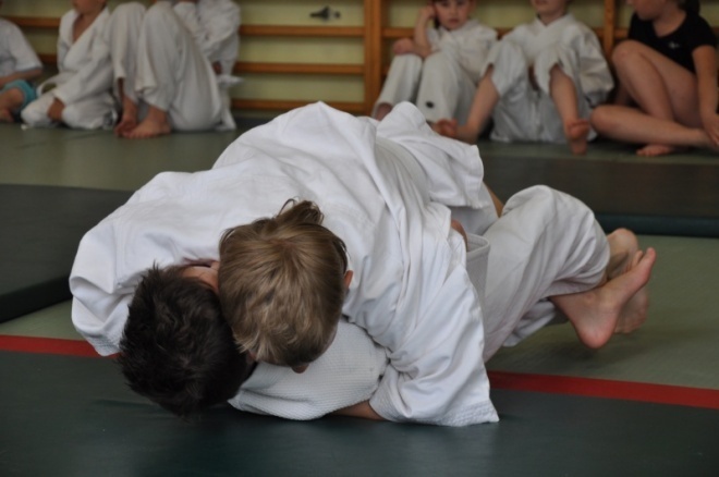 Najmłodsi Gladiatorzy walczyli o medale - zdjęcie #14 - eOstroleka.pl