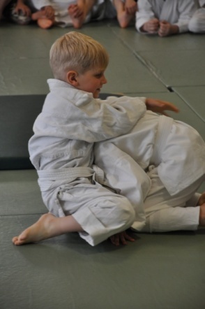 Najmłodsi Gladiatorzy walczyli o medale - zdjęcie #4 - eOstroleka.pl