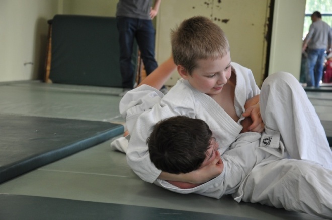 Najmłodsi Gladiatorzy walczyli o medale - zdjęcie #1 - eOstroleka.pl