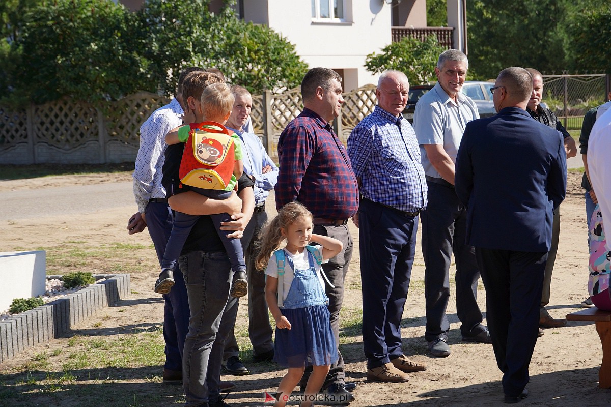 Nowa świetlica w miejscowości Żebry-Wierzchlas oficjalnie otwarta [16.09.2023] - zdjęcie #98 - eOstroleka.pl