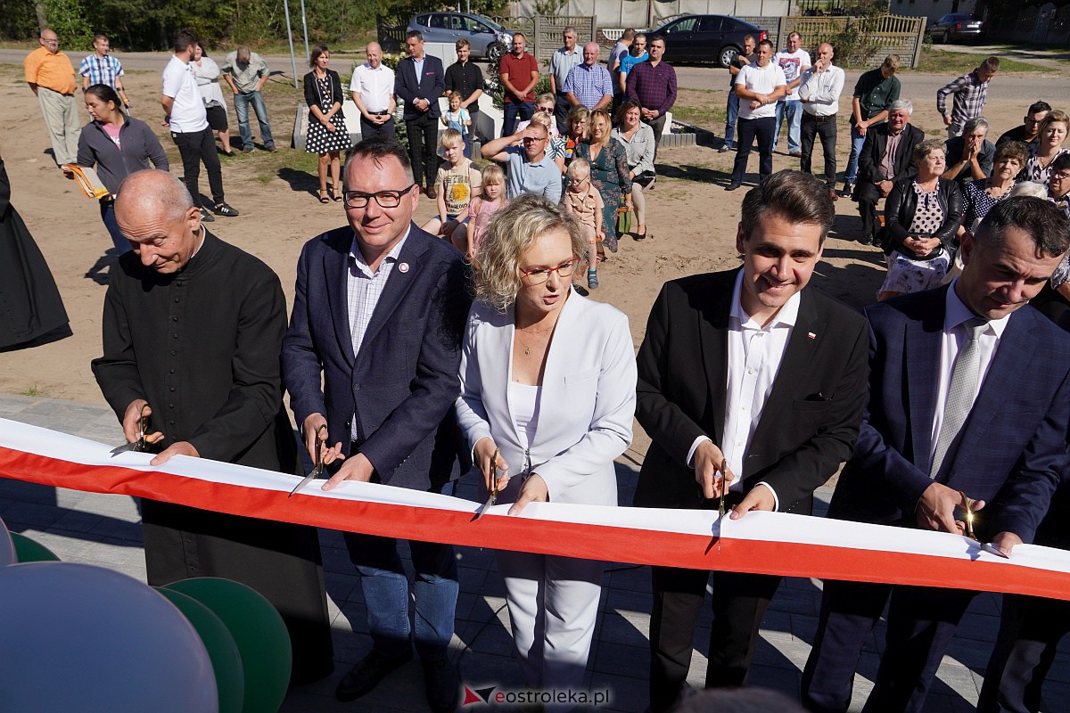 Nowa świetlica w miejscowości Żebry-Wierzchlas oficjalnie otwarta [16.09.2023] - zdjęcie #70 - eOstroleka.pl