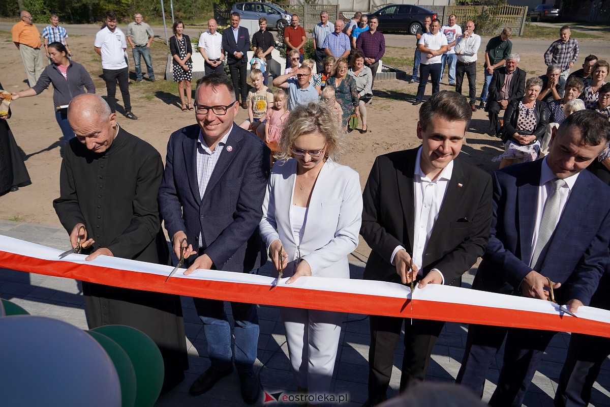 Nowa świetlica w miejscowości Żebry-Wierzchlas oficjalnie otwarta [16.09.2023] - zdjęcie #69 - eOstroleka.pl