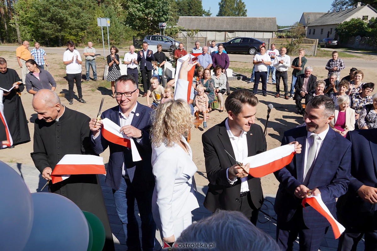 Nowa świetlica w miejscowości Żebry-Wierzchlas oficjalnie otwarta [16.09.2023] - zdjęcie #63 - eOstroleka.pl