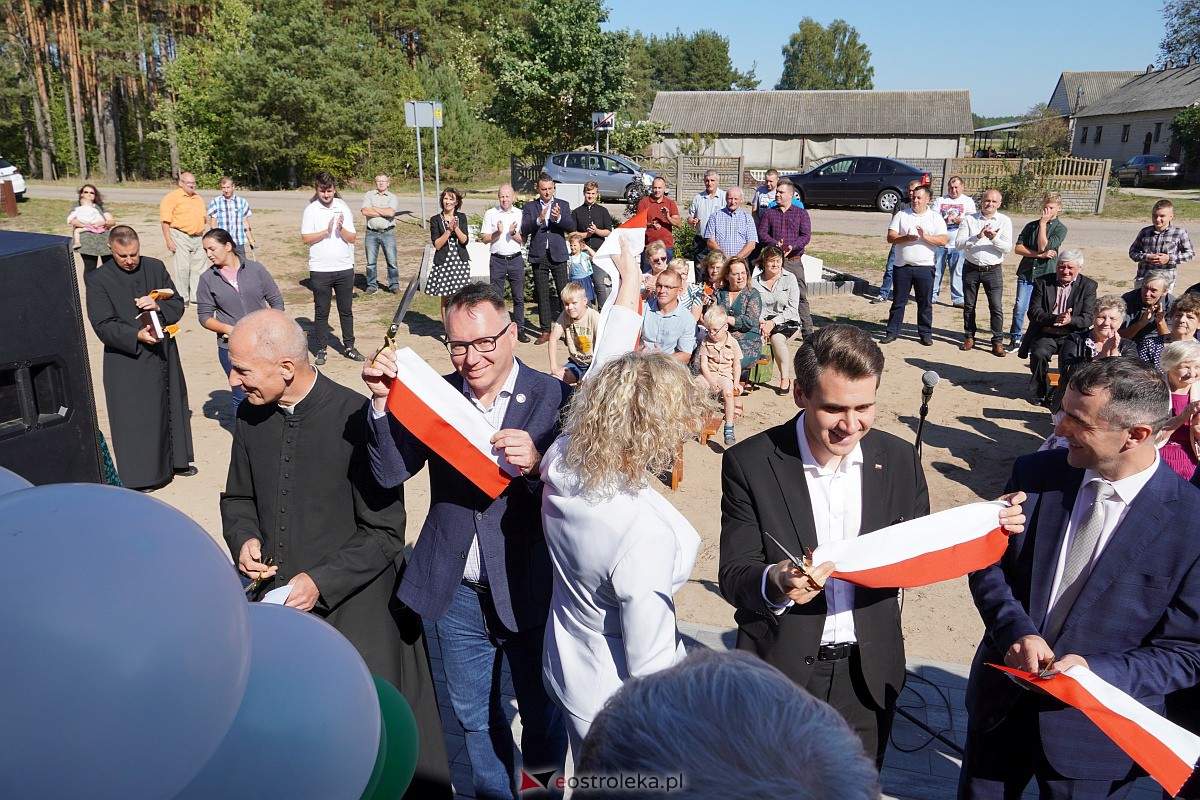 Nowa świetlica w miejscowości Żebry-Wierzchlas oficjalnie otwarta [16.09.2023] - zdjęcie #62 - eOstroleka.pl