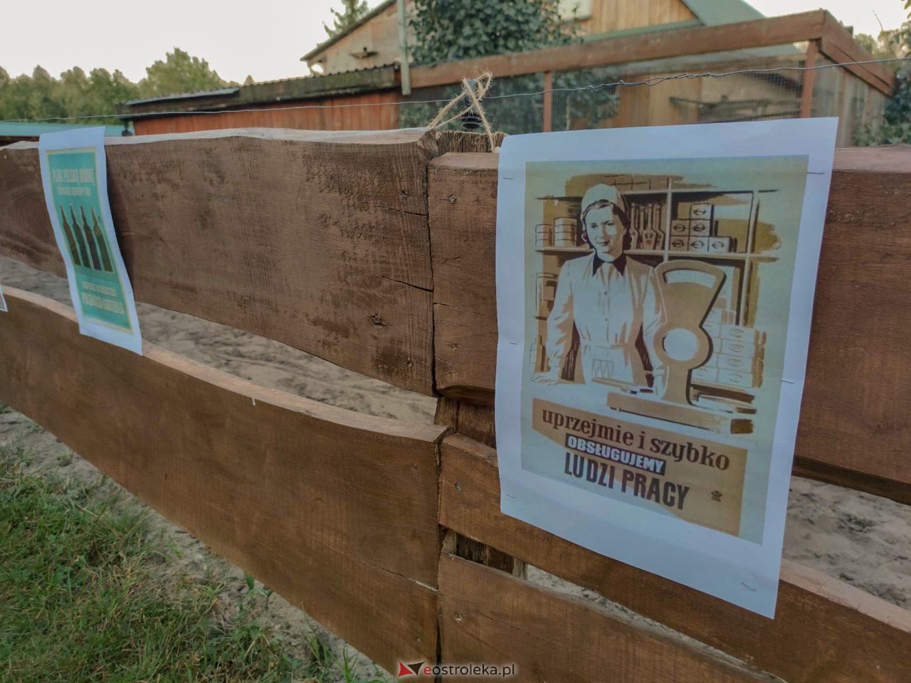 Potańcówka w stylu PRL w Dzbeninie [16.09.2023] - zdjęcie #20 - eOstroleka.pl