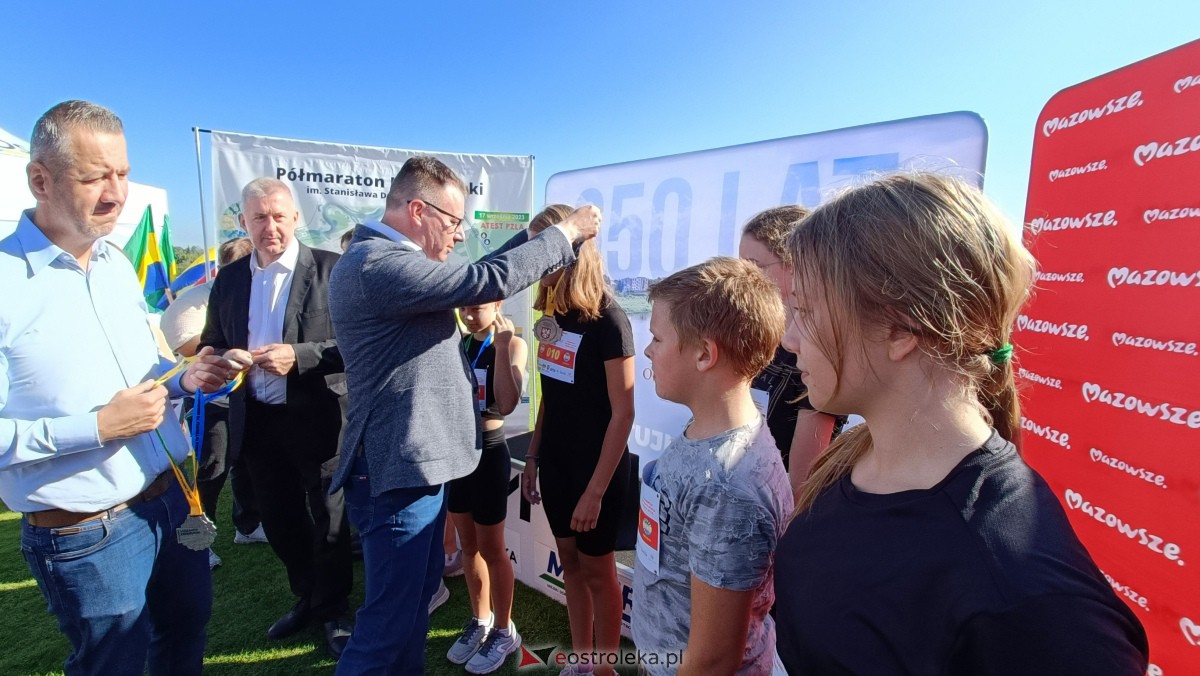 Półmaraton Kurpiowski 2023 - bieg dzieci i młodzieży [17.09.2023] - zdjęcie #149 - eOstroleka.pl