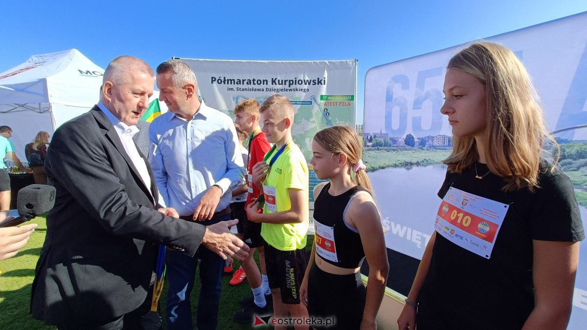 Półmaraton Kurpiowski 2023 - bieg dzieci i młodzieży [17.09.2023] - zdjęcie #143 - eOstroleka.pl