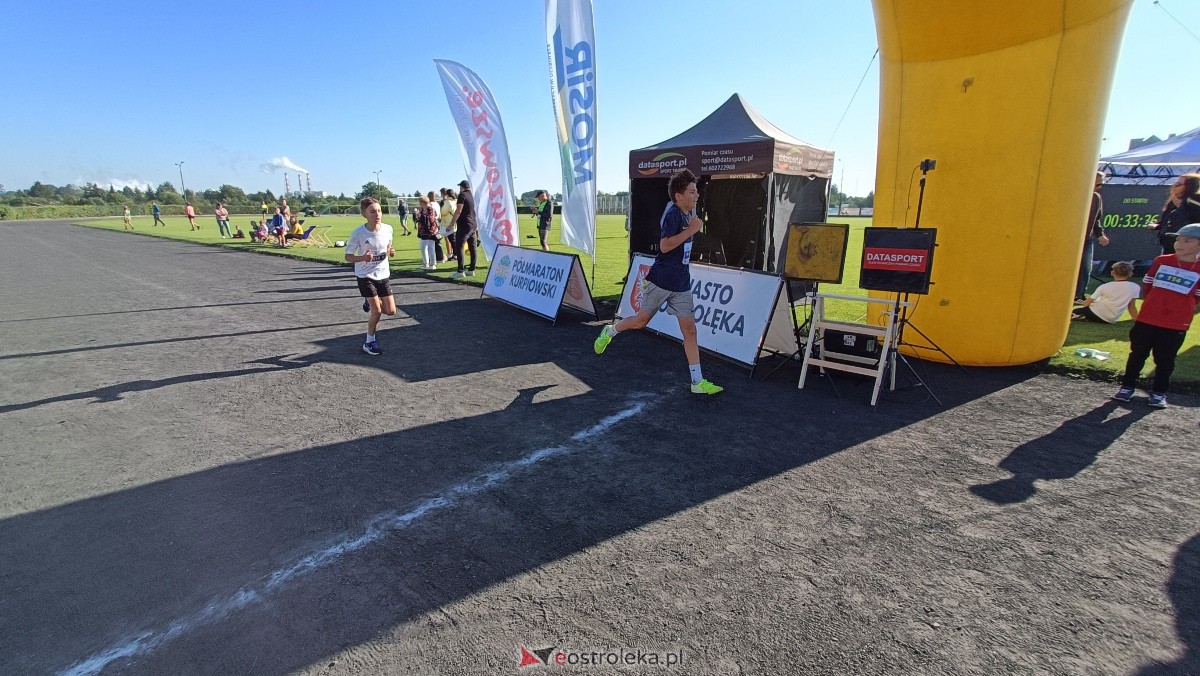 Półmaraton Kurpiowski 2023 - bieg dzieci i młodzieży [17.09.2023] - zdjęcie #116 - eOstroleka.pl