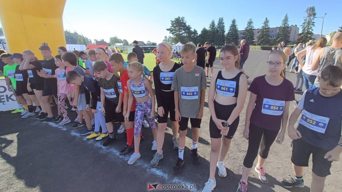 Półmaraton Kurpiowski 2023 - bieg dzieci i młodzieży [17.09.2023] - zdjęcie #79 - eOstroleka.pl