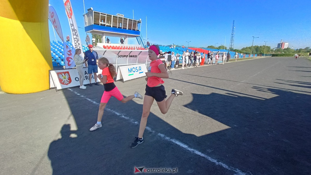 Półmaraton Kurpiowski 2023 - bieg dzieci i młodzieży [17.09.2023] - zdjęcie #67 - eOstroleka.pl