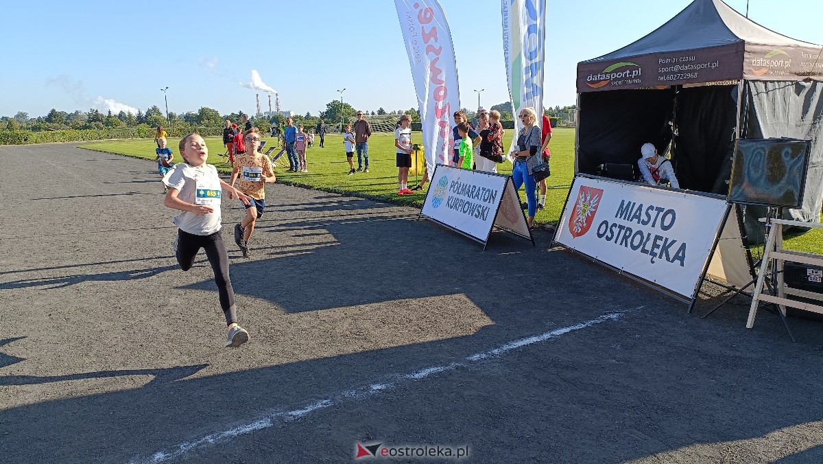 Półmaraton Kurpiowski 2023 - bieg dzieci i młodzieży [17.09.2023] - zdjęcie #59 - eOstroleka.pl