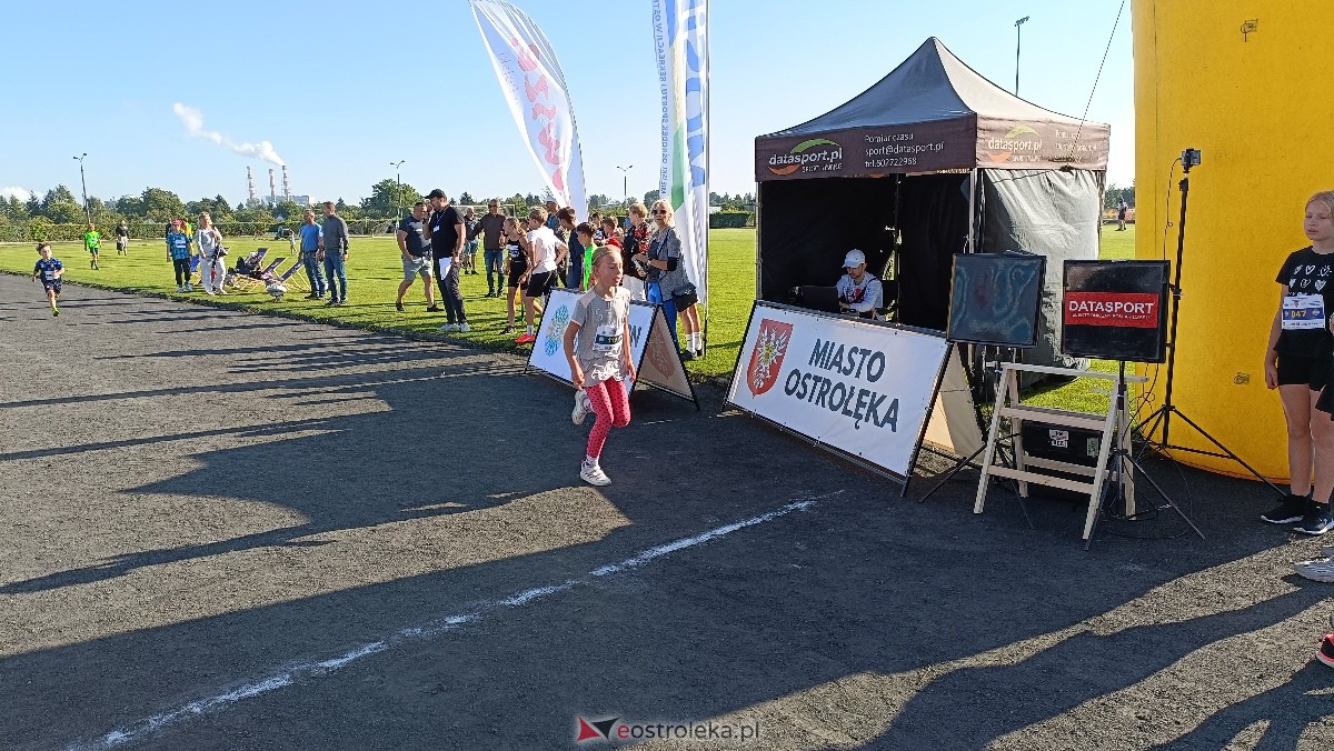 Półmaraton Kurpiowski 2023 - bieg dzieci i młodzieży [17.09.2023] - zdjęcie #56 - eOstroleka.pl