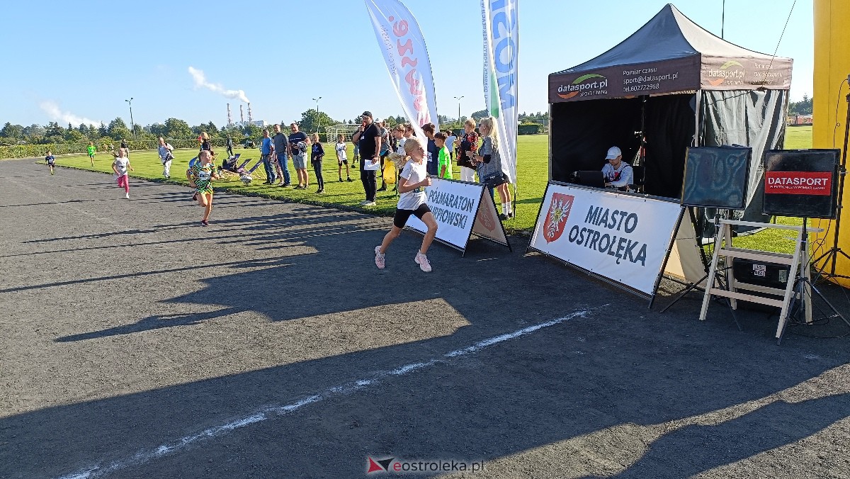 Półmaraton Kurpiowski 2023 - bieg dzieci i młodzieży [17.09.2023] - zdjęcie #49 - eOstroleka.pl