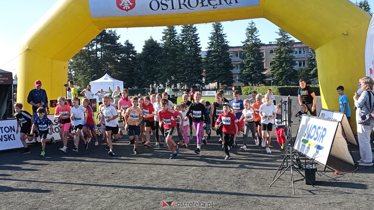 Półmaraton Kurpiowski 2023 - bieg dzieci i młodzieży [17.09.2023] - zdjęcie #25 - eOstroleka.pl
