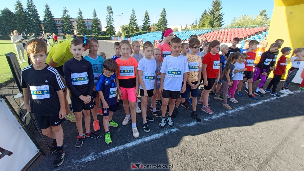 Półmaraton Kurpiowski 2023 - bieg dzieci i młodzieży [17.09.2023] - zdjęcie #15 - eOstroleka.pl