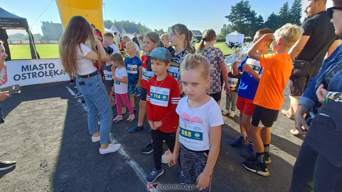 Półmaraton Kurpiowski 2023 - bieg dzieci i młodzieży [17.09.2023] - zdjęcie #10 - eOstroleka.pl