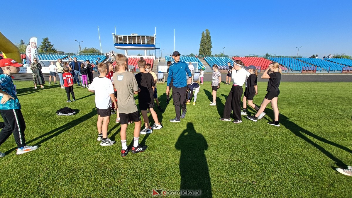 Półmaraton Kurpiowski 2023 - bieg dzieci i młodzieży [17.09.2023] - zdjęcie #6 - eOstroleka.pl