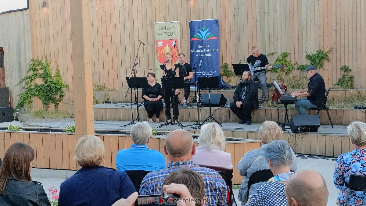 Muzyczne Lato w Tężni. Koncert Tadeusza Kowalewskiego i jego gości [17.09.2023] - zdjęcie #20 - eOstroleka.pl