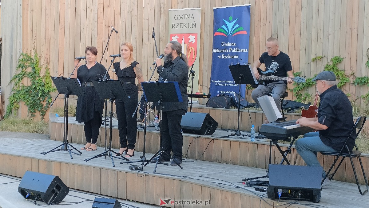 Muzyczne Lato w Tężni. Koncert Tadeusza Kowalewskiego i jego gości [17.09.2023] - zdjęcie #12 - eOstroleka.pl