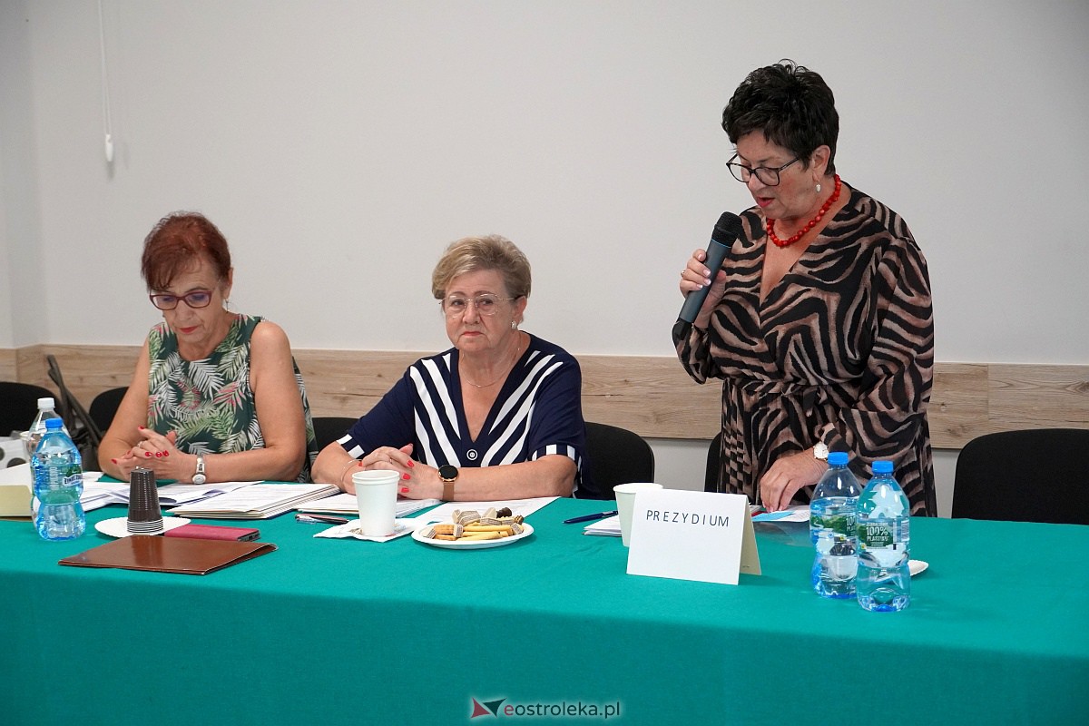 Walne zebranie PZERiI Oddział Rejonowy w Ostrołęce. Medal Pro Masovia dla przewodniczącej Krystyny Sokołowskiej [19.09.2023] - zdjęcie #31 - eOstroleka.pl
