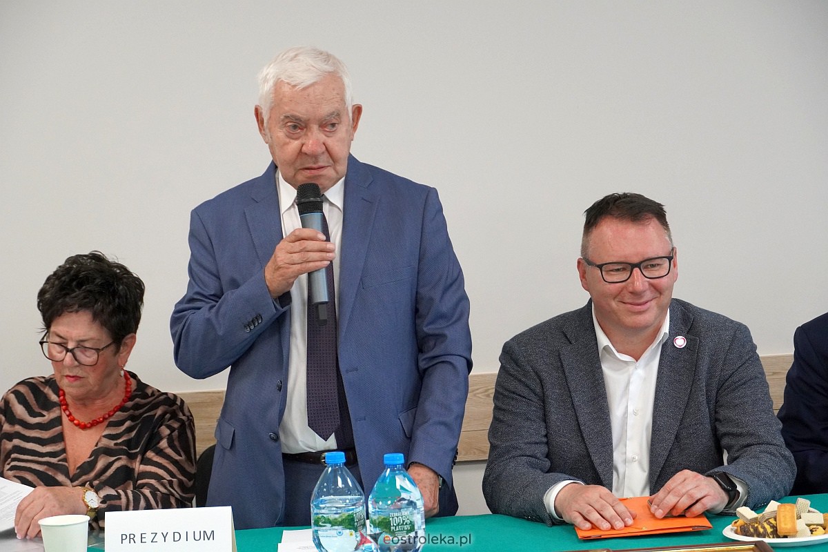 Walne zebranie PZERiI Oddział Rejonowy w Ostrołęce. Medal Pro Masovia dla przewodniczącej Krystyny Sokołowskiej [19.09.2023] - zdjęcie #20 - eOstroleka.pl