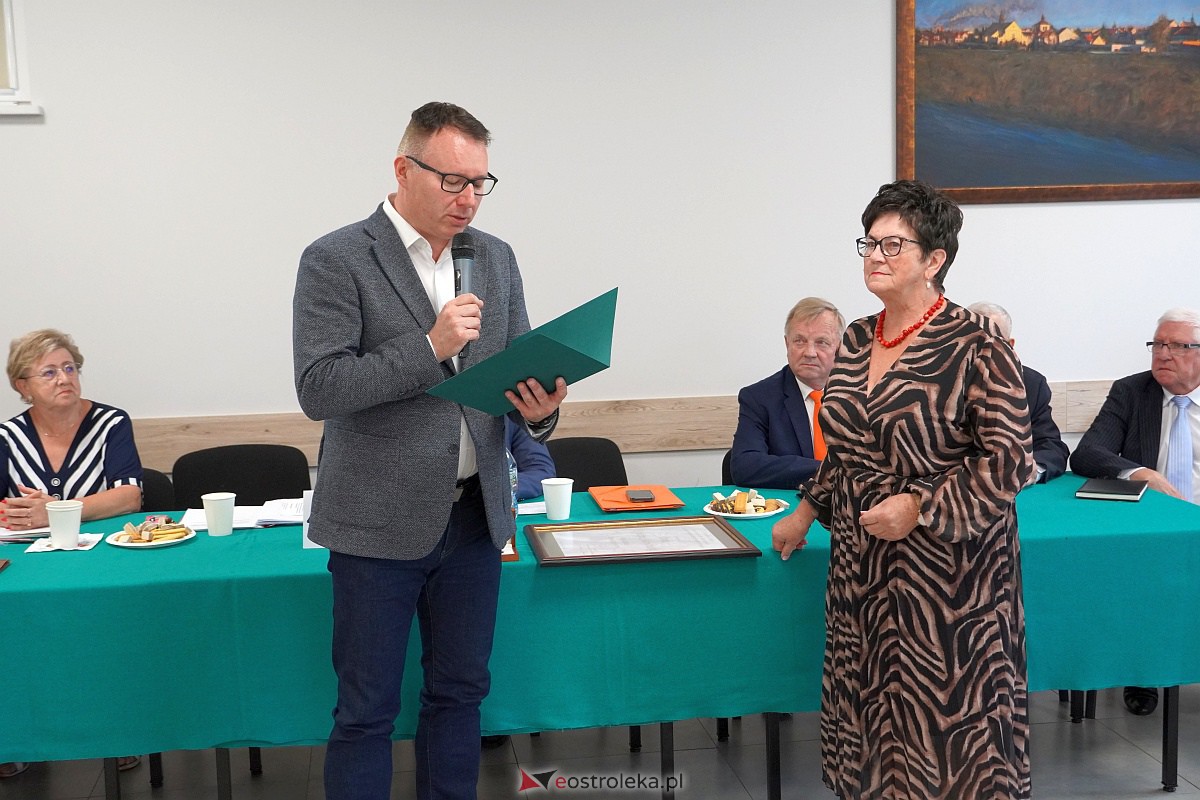 Walne zebranie PZERiI Oddział Rejonowy w Ostrołęce. Medal Pro Masovia dla przewodniczącej Krystyny Sokołowskiej [19.09.2023] - zdjęcie #15 - eOstroleka.pl