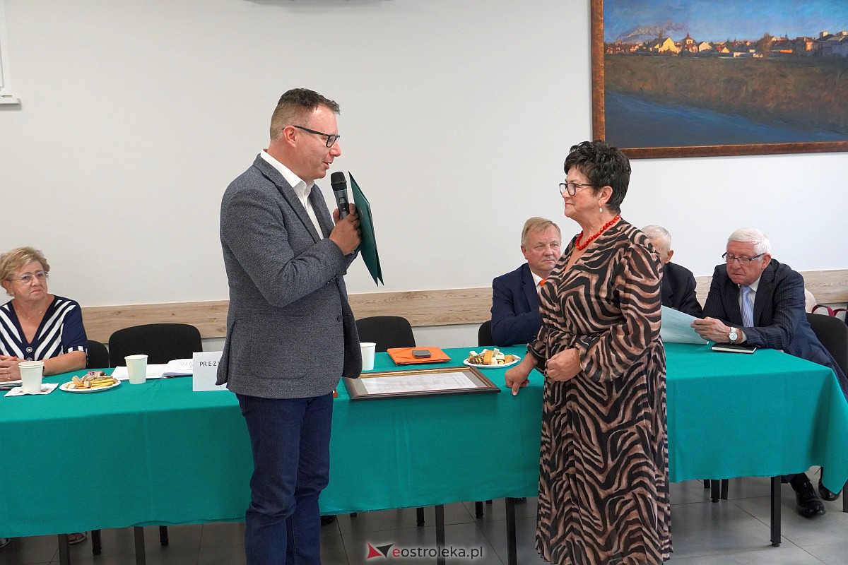 Walne zebranie PZERiI Oddział Rejonowy w Ostrołęce. Medal Pro Masovia dla przewodniczącej Krystyny Sokołowskiej [19.09.2023] - zdjęcie #14 - eOstroleka.pl