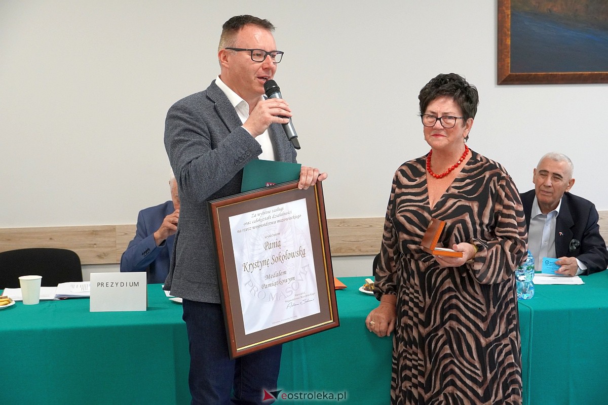 Walne zebranie PZERiI Oddział Rejonowy w Ostrołęce. Medal Pro Masovia dla przewodniczącej Krystyny Sokołowskiej [19.09.2023] - zdjęcie #8 - eOstroleka.pl